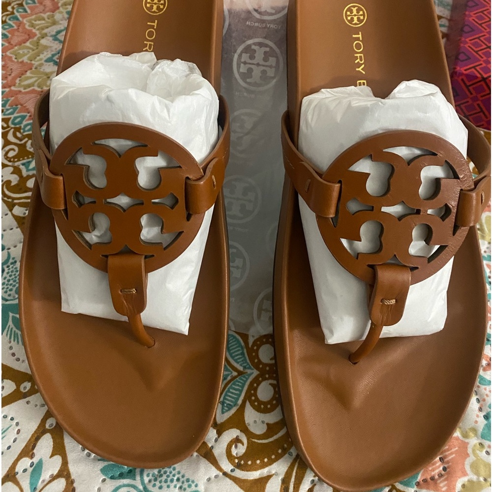 Tory Burch Miller Cloud Aged Camello 275 Sandal